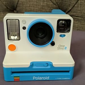 Polaroid One Step 2 (Plus Case)